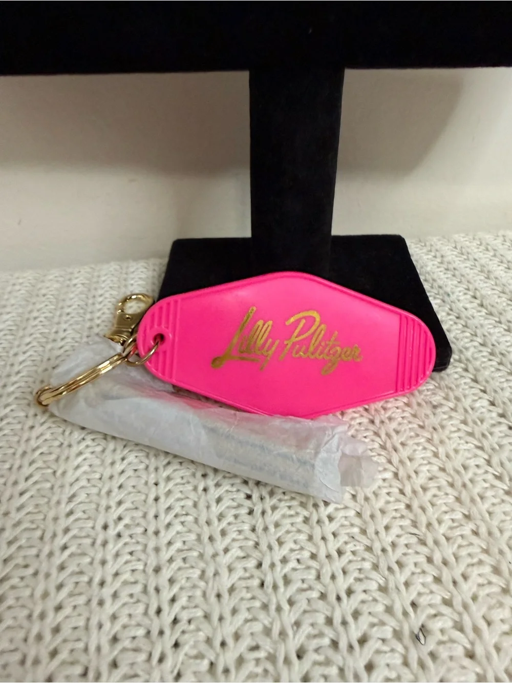 Lilly Pulitzer NEW  Hot Pink Key Fob Key chain  with Gold Hardware